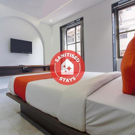 Hotel Flora Suites Mumbai Bagian luar foto