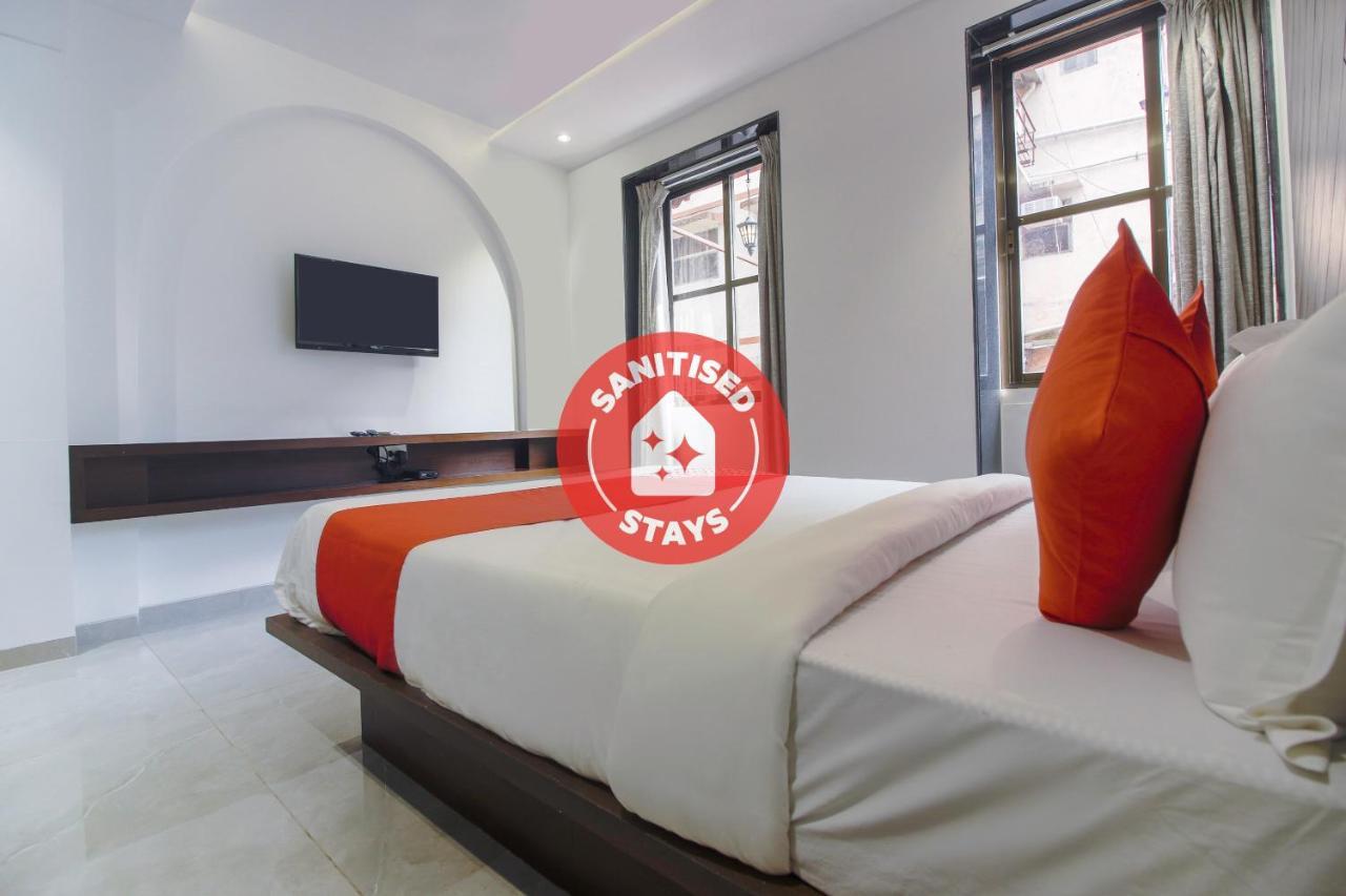 Hotel Flora Suites Mumbai Bagian luar foto
